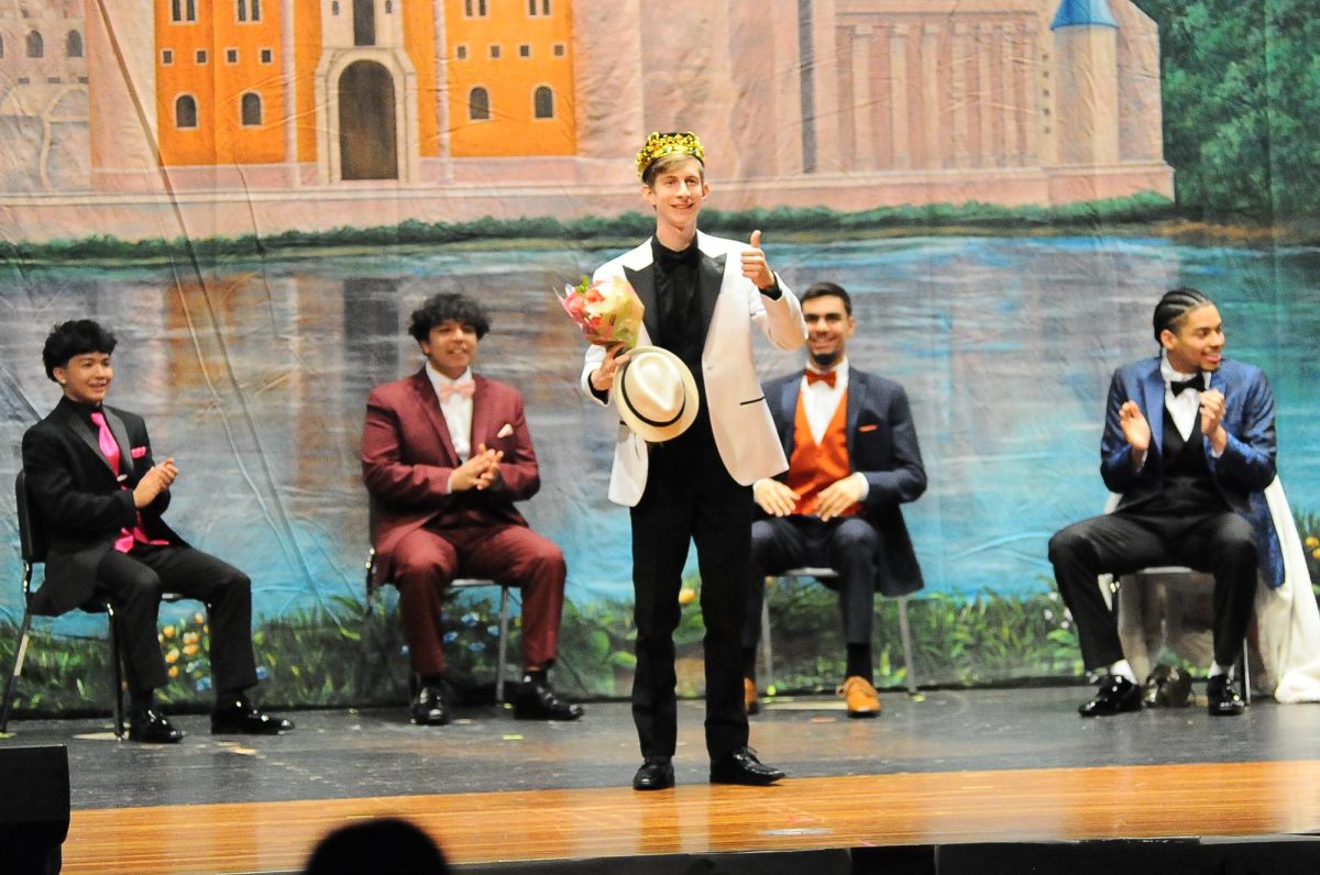 Mr. SBHS Goes to Disney